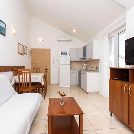 Apartment In 12394