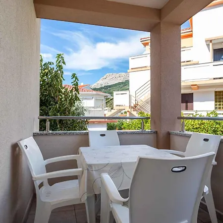 Apartment In 12394 Baska (Krk)