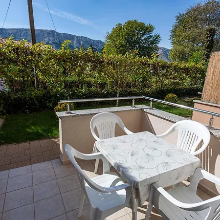 In 12394 Apartment Baska (Krk)